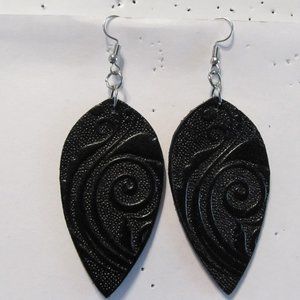 5-Pairs of older Paparazzi Earrings